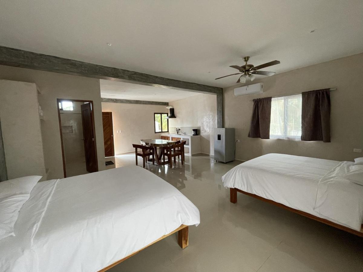 Mexhe Hotel El Cuyo Eksteriør bilde